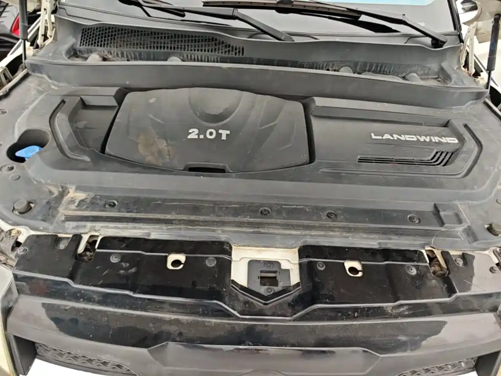 Landwind X7 2016 2015 2.0T Panoramic Flagship Edition