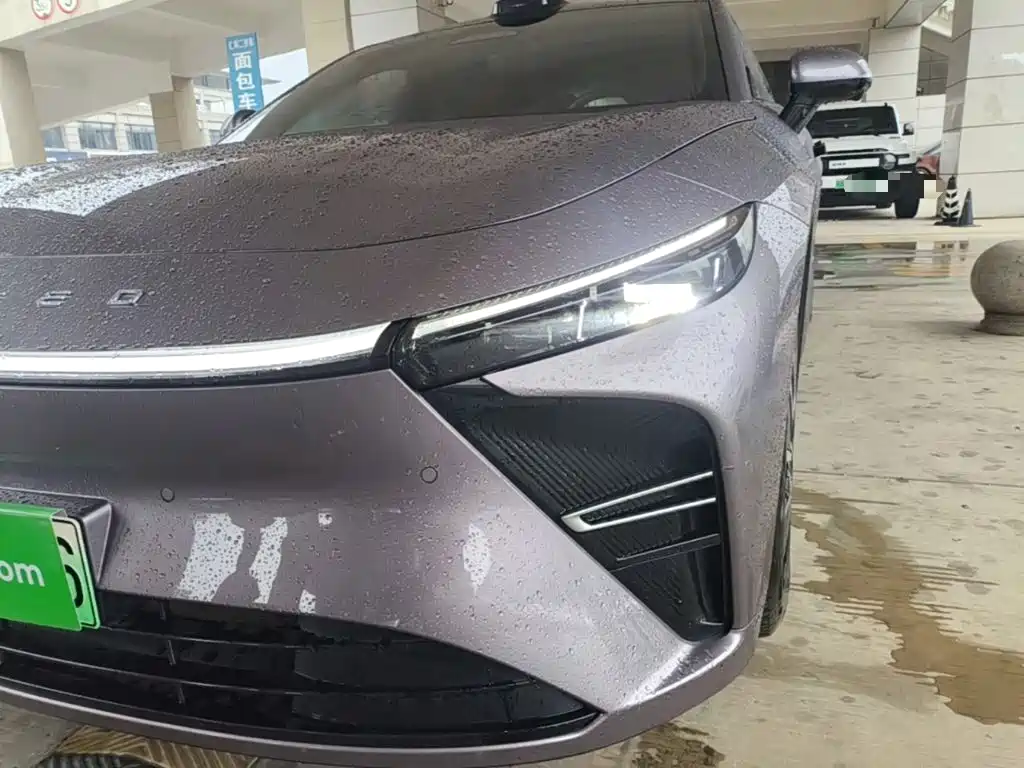 Exeed Exlantix ES 2025 2025 Range Extender Max Urban Assist