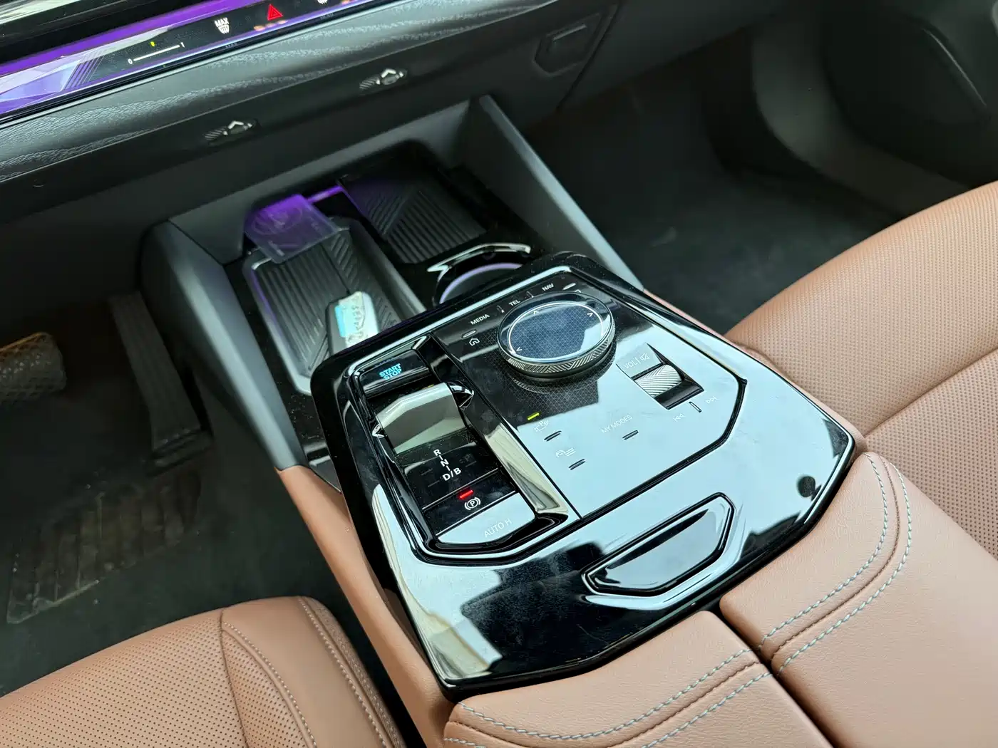 BMW i5 2024 eDrive 35L Premium Luxury Package фото 25