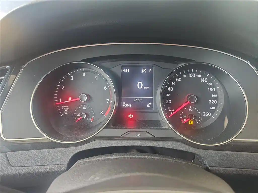 Volkswagen Magotan 2018 330TSI DSG Leading фото 12