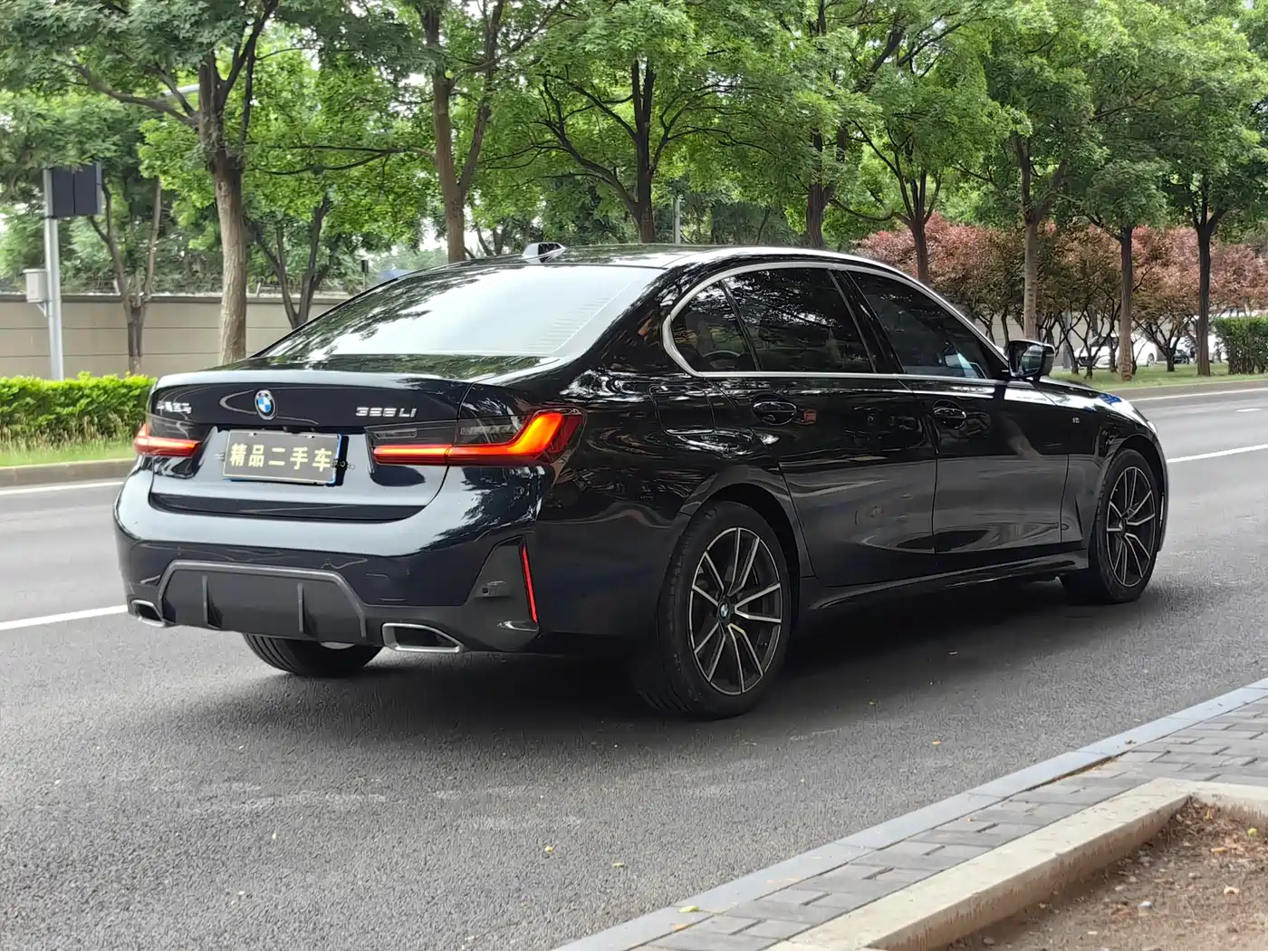 BMW 3 Series 2023 325Li M Sport Package фото 26