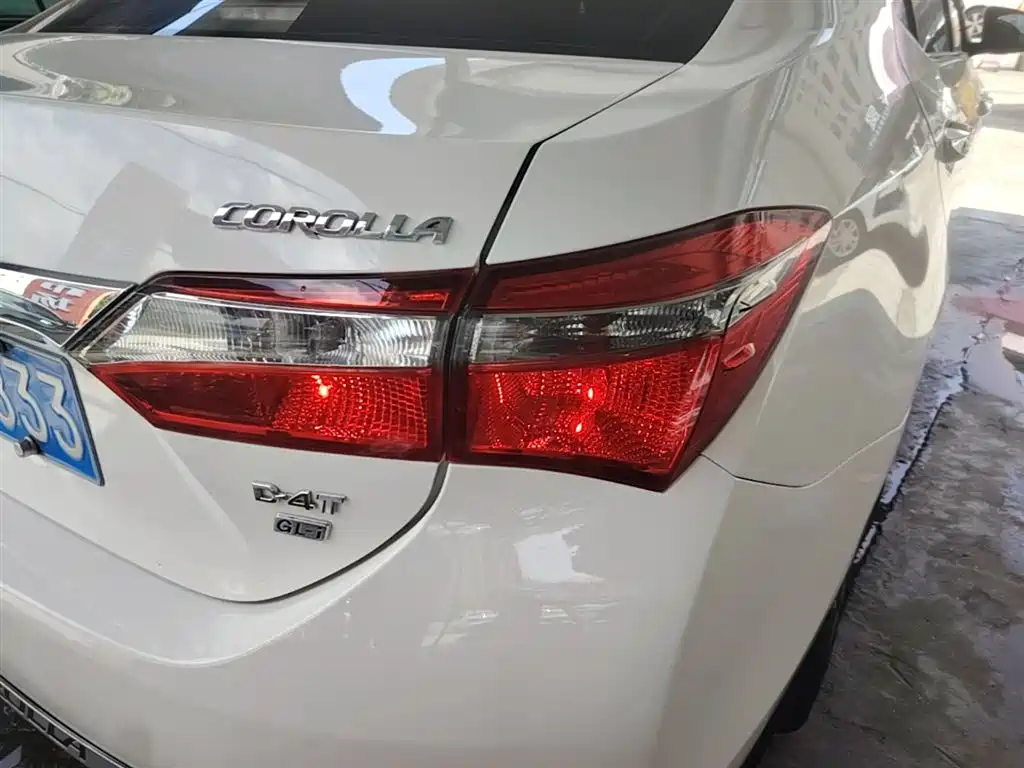 Toyota Corolla 2017 Facelift 1.2T S-CVT GL-i фото 8