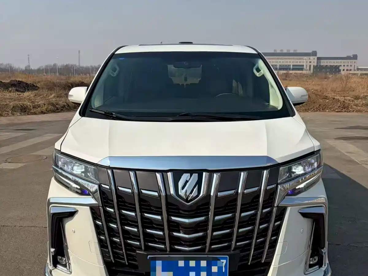 Toyota Alphard 2012 3.5L Luxury Edition фото 2