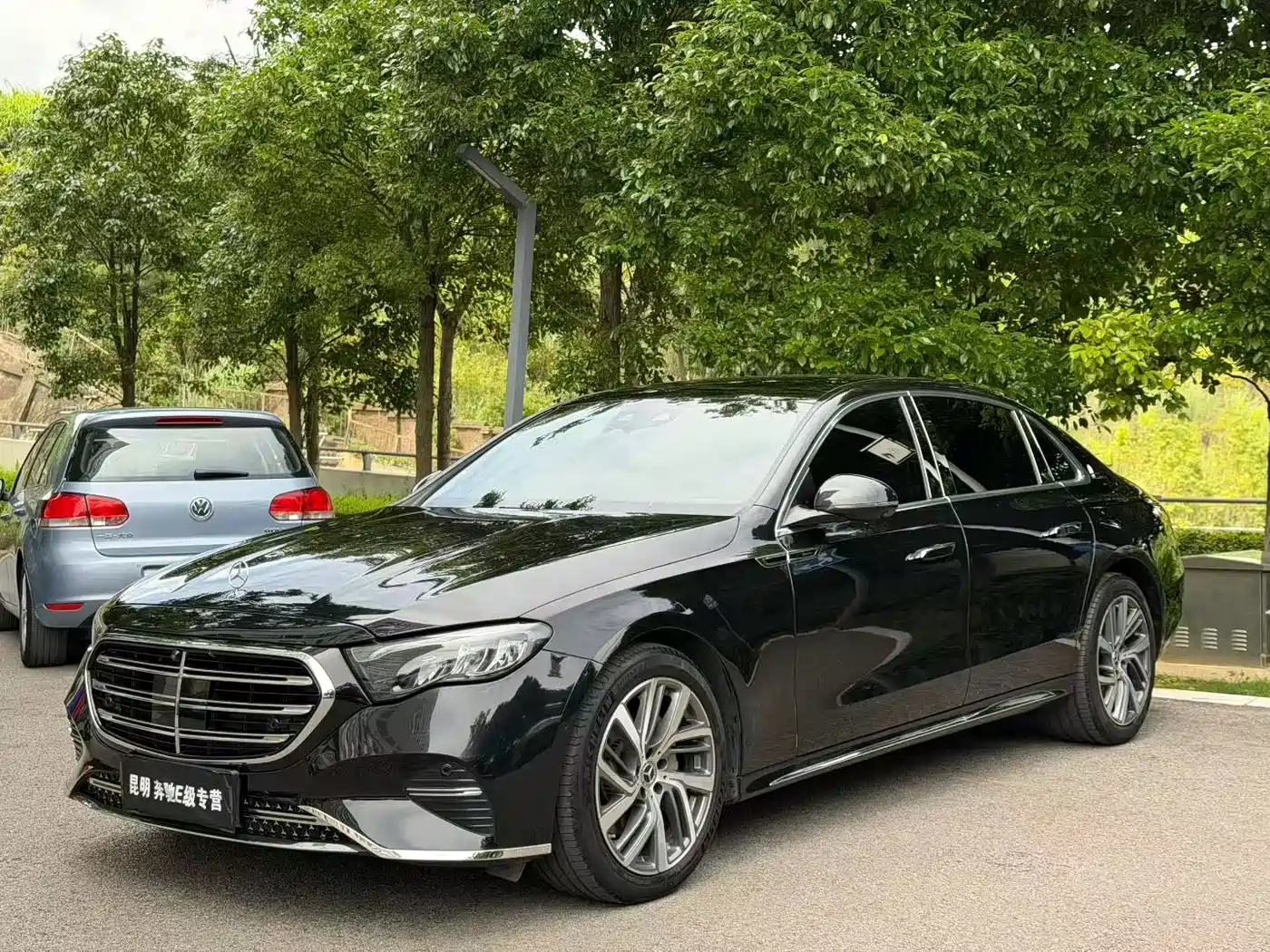 Mercedes-Benz E-Class 2024 E 300 L Fashion
