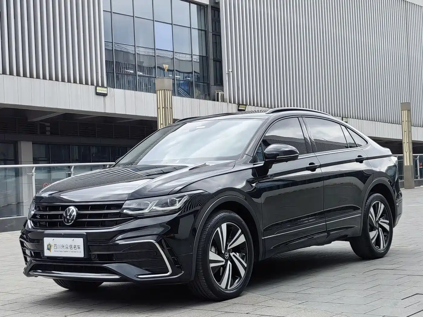 Volkswagen Tiguan X 2023 330TSI 2WD Flagship фото 2