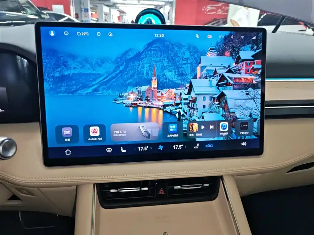 AITO Wenjie AITO M5 2025 Extended Range Ultra AWD фото 13