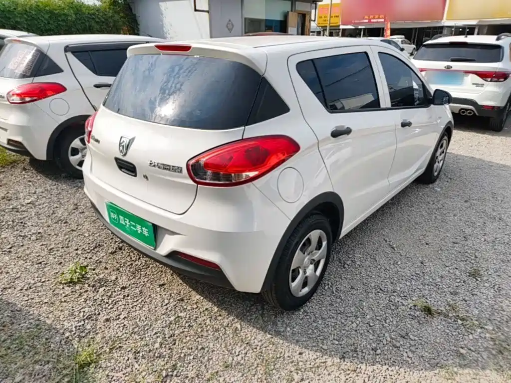 Baojun 310 2016 2016 1.2L Manual Value Edition