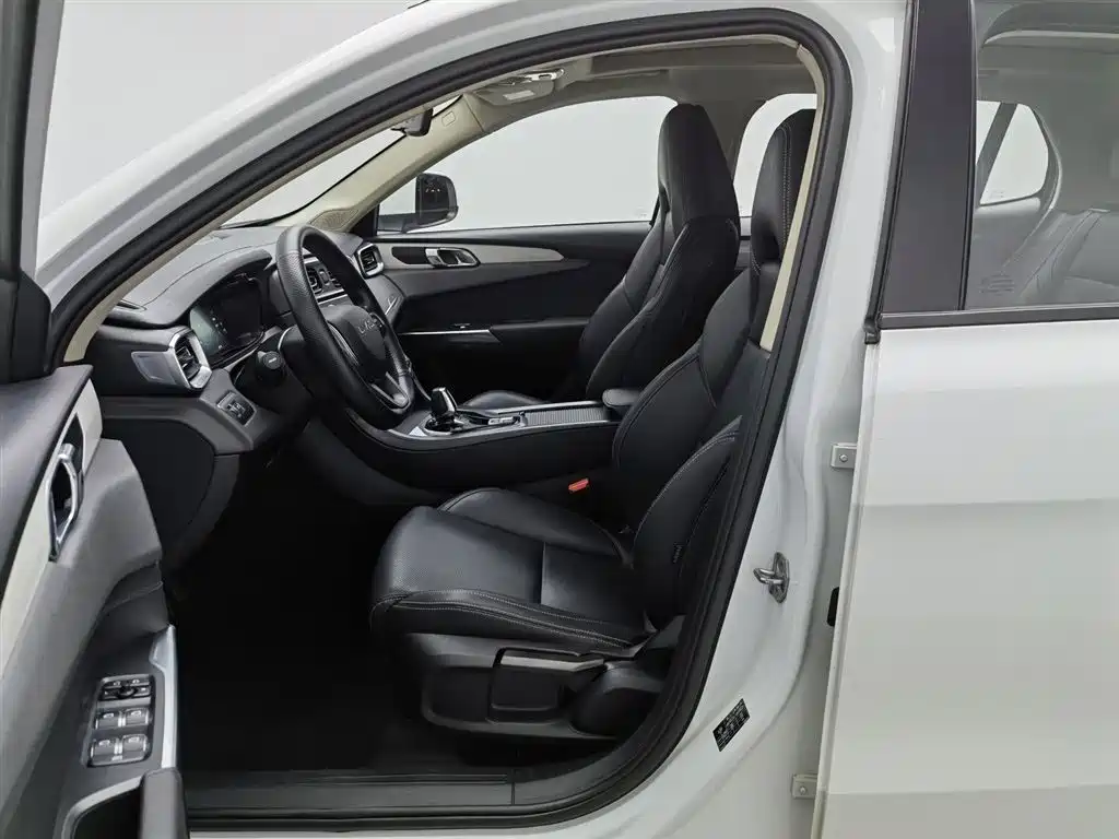 Lynk & Co 01 2019 2.0T 2WD Pure Version China VI фото 10