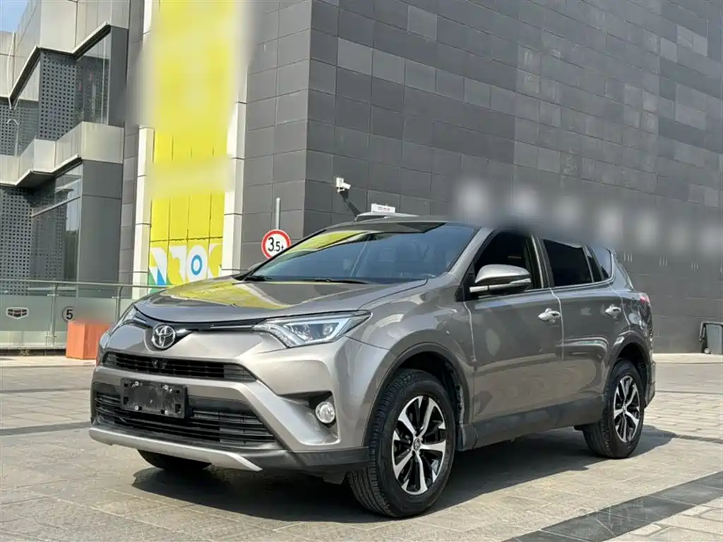 Toyota RAV4 Rongfang 2016 2.0L CVT 2WD Smart (China V) фото 3