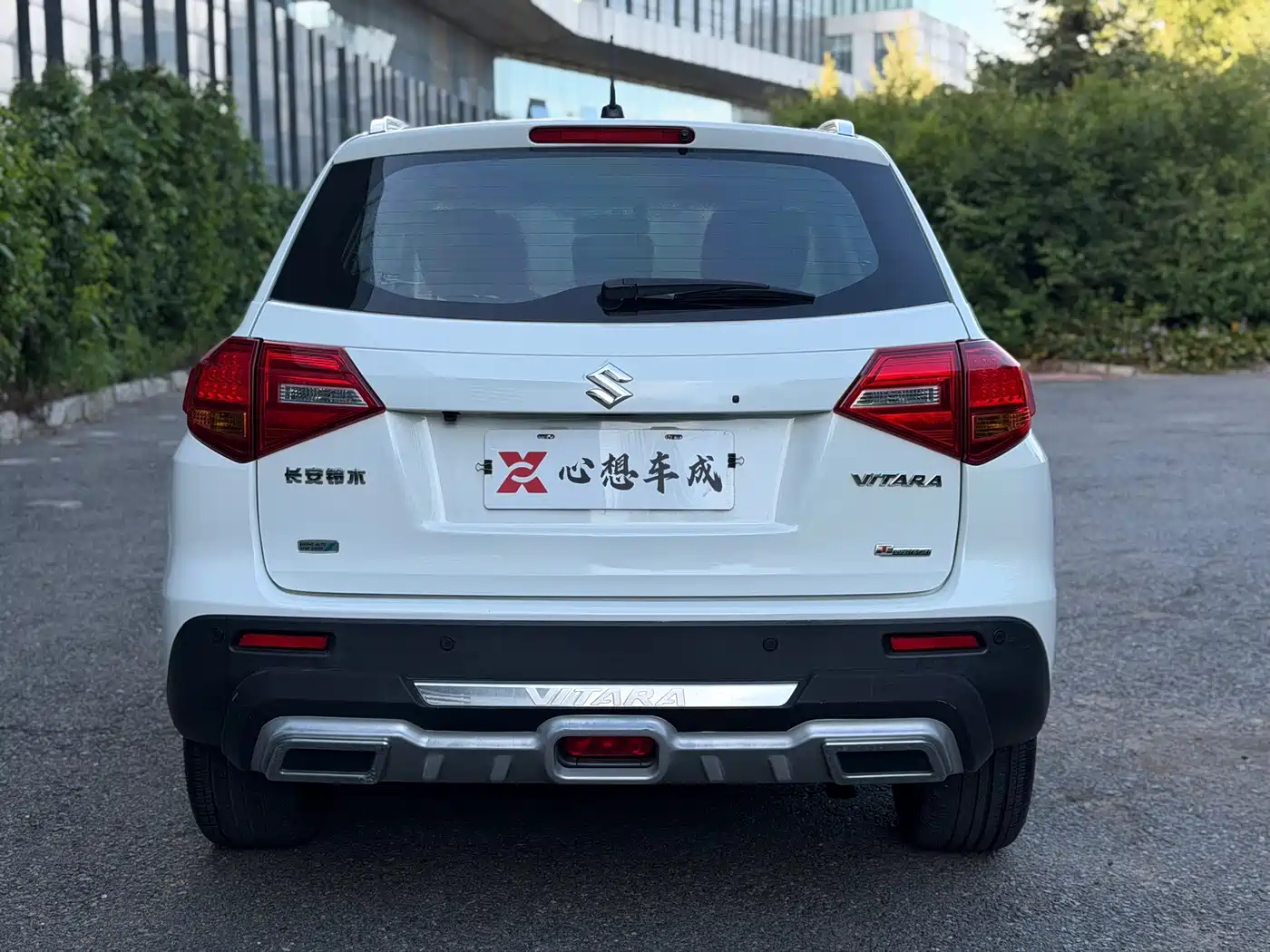 Suzuki Vitara 2016 2016 1.4T Auto 2WD Luxury Model