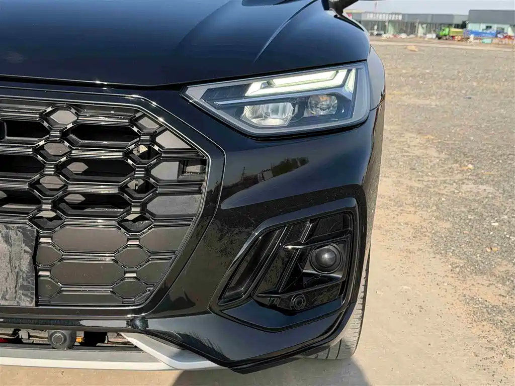 Audi Q5L 2024 Model 45 TFSI Luxury Dynamic фото 13