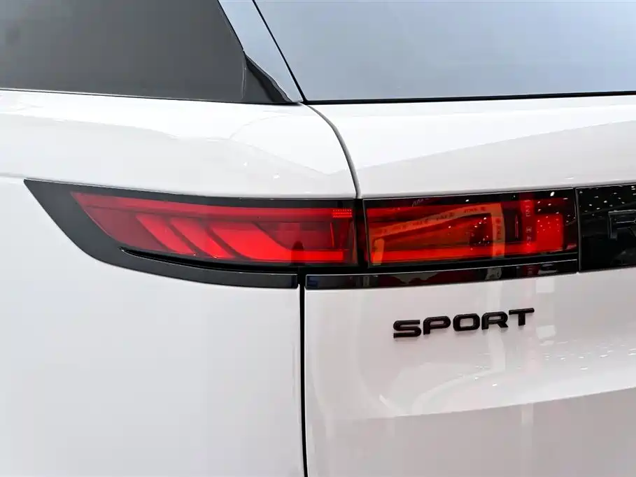 Land Rover Range Rover Sport 2023 400PS Dynamic SE фото 9