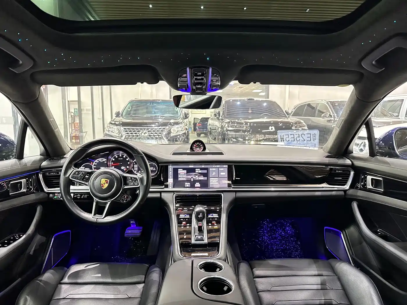 Porsche Panamera 2021 Panamera 4 Executive Long Wheelbase 2.9T фото 19