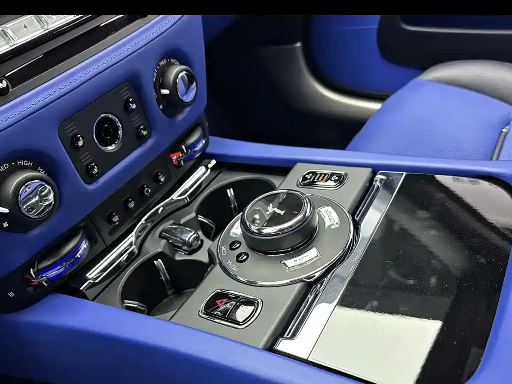 Rolls-Royce Wraith 2020 2018 6.6T Standard