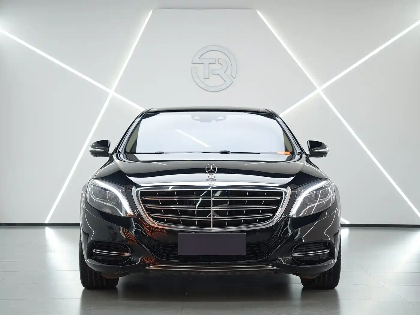 Mercedes-Benz Maybach S-Class 2017 S 500 4MATIC фото 2