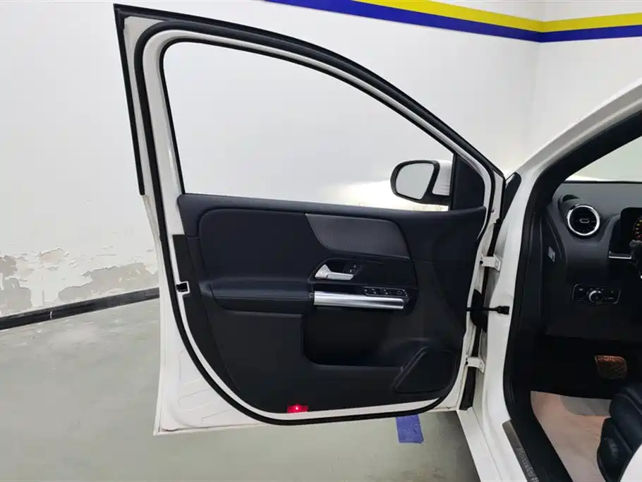 Mercedes-Benz B-Class 2022 Facelift B 200 Sporty фото 7