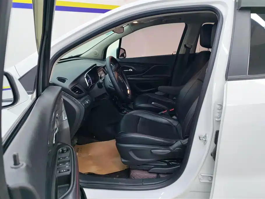 Buick Encore 2018 18T Automatic 2WD Urban Leading фото 9
