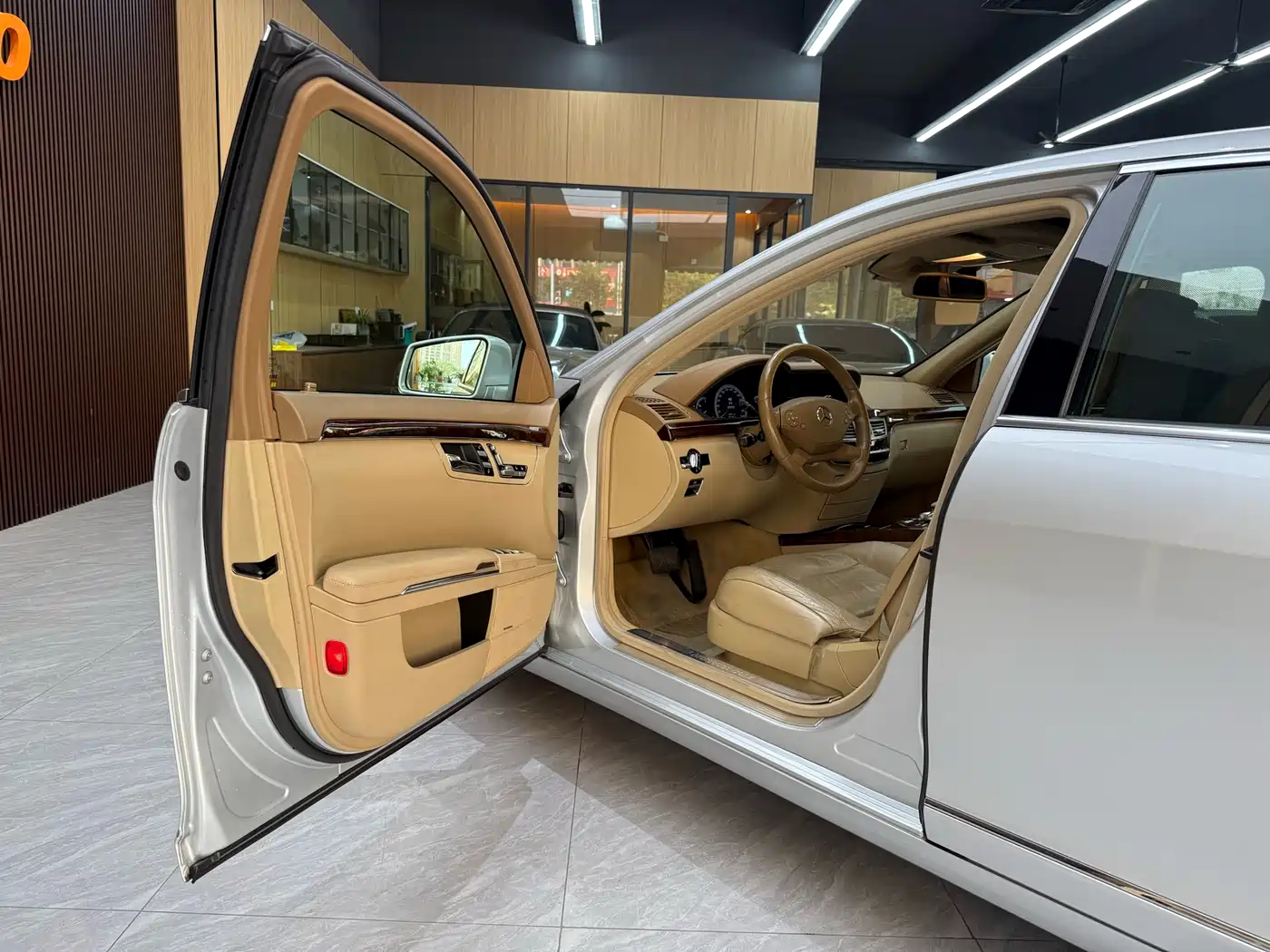 Mercedes-Benz S-Class 2010 S 350 L Luxury фото 4