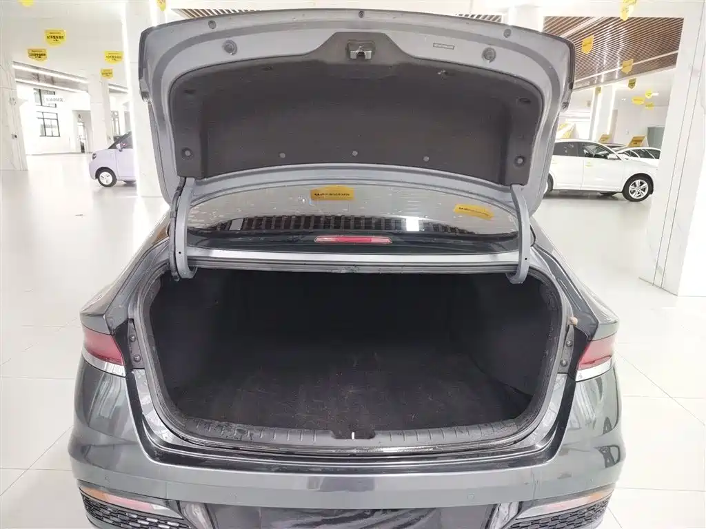Hyundai Fista 2019 280TGDi Sport Edition China VI фото 15