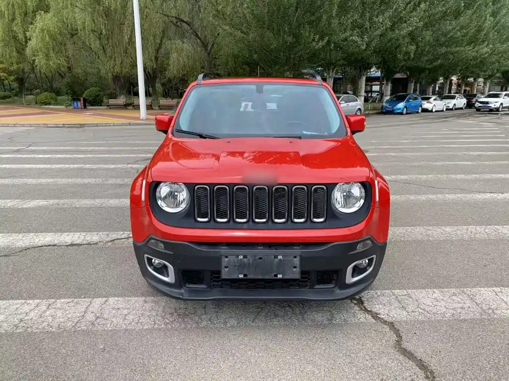 Jeep Renegade 2019 2018 Connected Large Screen Edition 180T Automatic High Energy