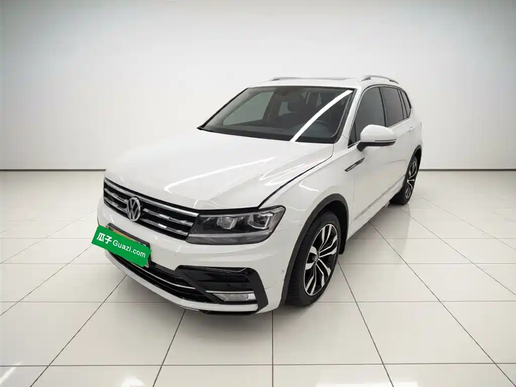 Volkswagen Tiguan L 2021 330TSI Automatic 2WD R-Line Premium