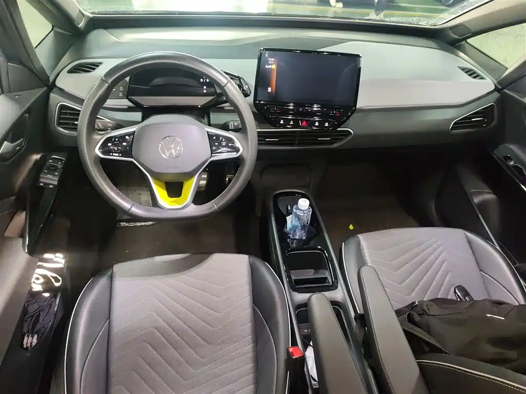 Volkswagen ID.3 2023 Upgraded Pure Intelligence Edition фото 6