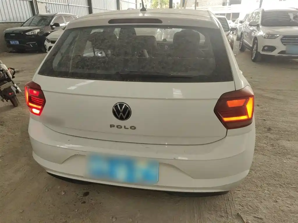 Volkswagen Polo 2023 Facelift Plus 1.5L Auto Joyful Living Edition фото 6