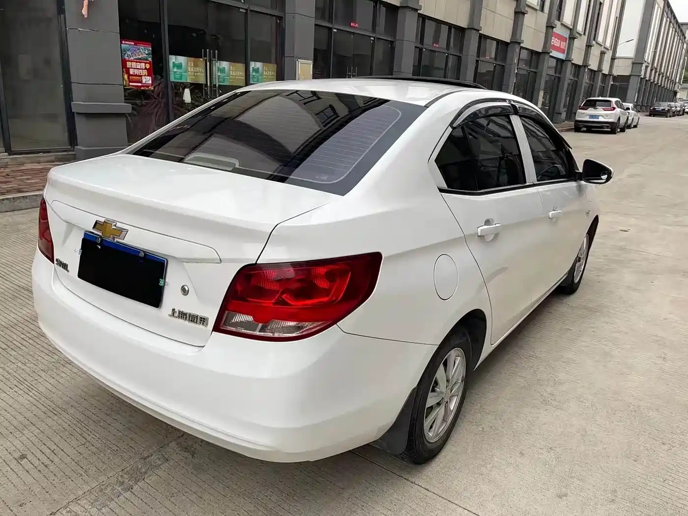 Chevrolet Sail 2015 Sail 3 1.3L Manual Ideal Edition фото 6