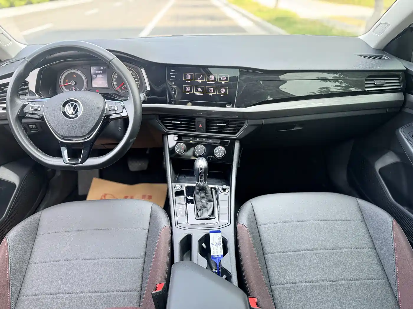 Volkswagen Bora 2021 1.5L Automatic Elite Smart Edition фото 7