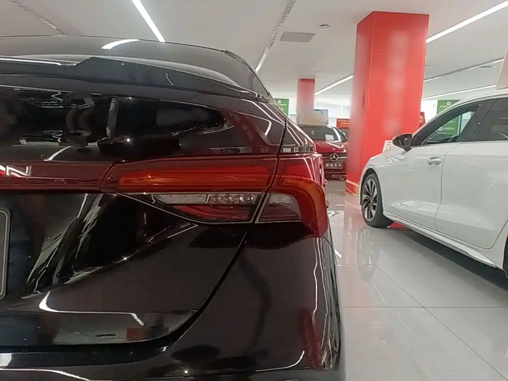 Toyota Avalon 2020 2021 2.5L Luxury Edition