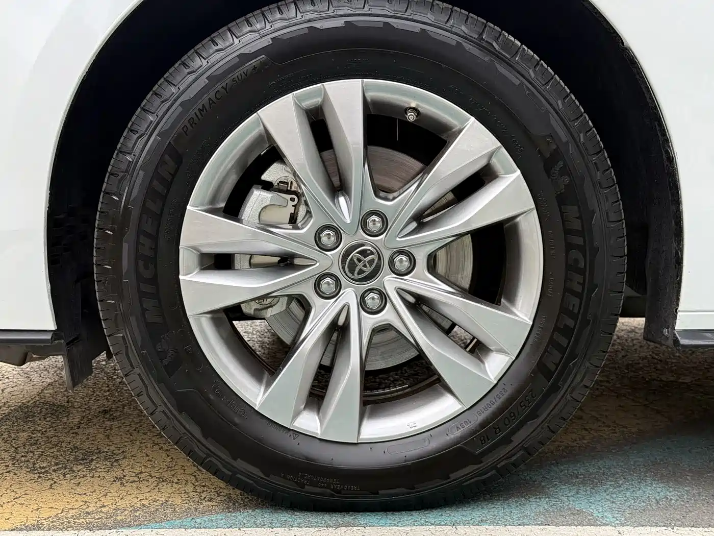 Toyota Sienna 2021 2.5L Hybrid Premium Edition фото 15