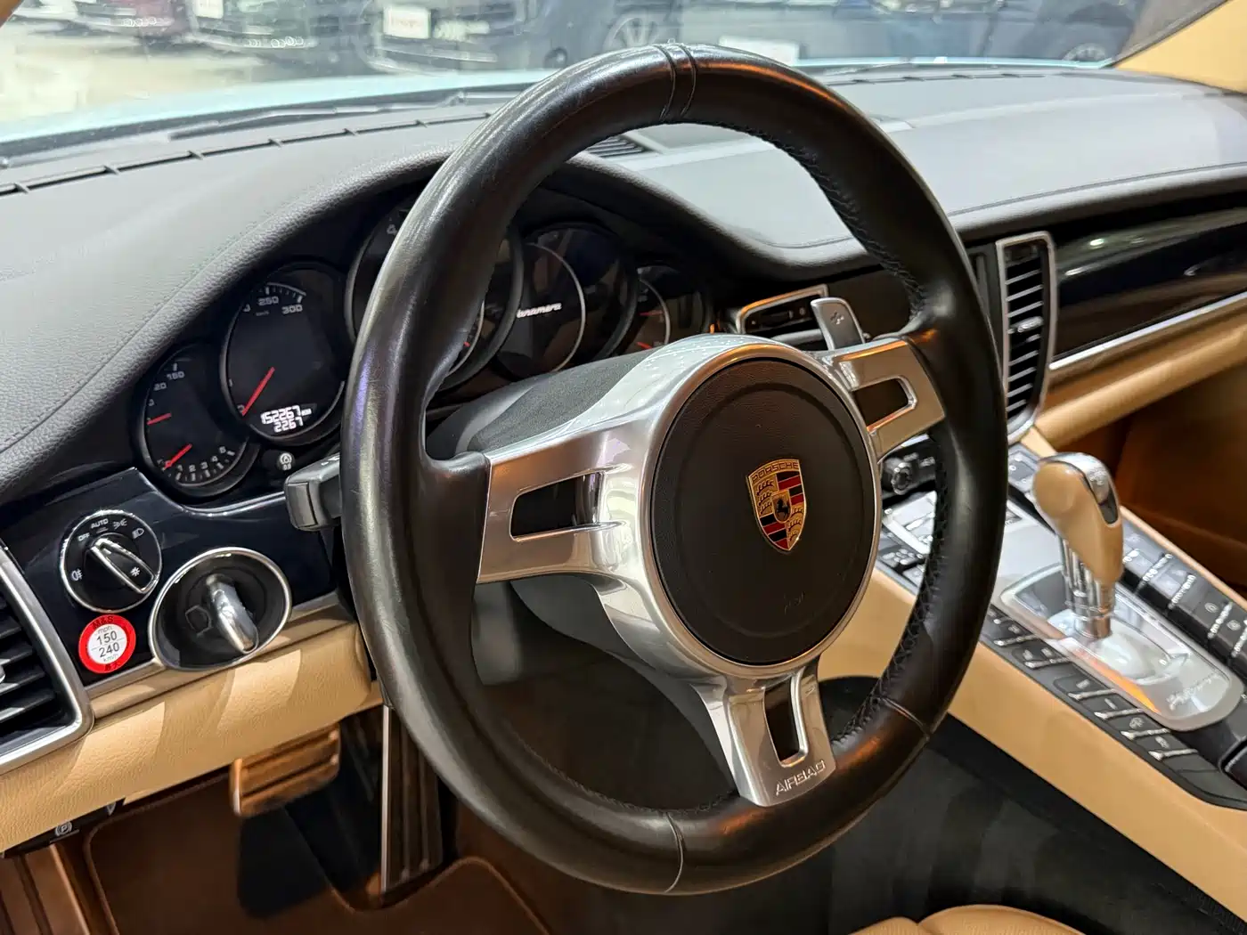 Porsche Panamera 2016 Panamera Edition 3.0T фото 10