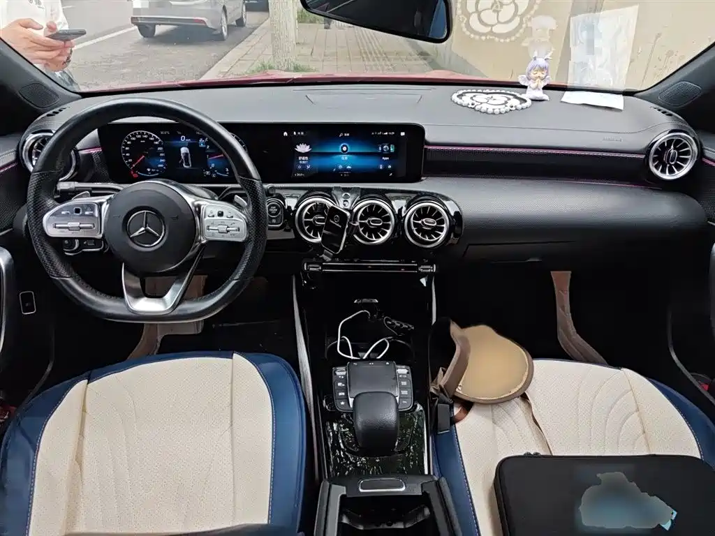 Mercedes-Benz A-Class 2021 A 200 L Sport Sedan Fashion Edition фото 13