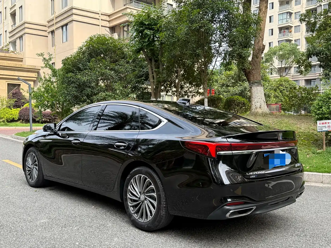 Buick LaCrosse 2024 28T Yuezun Edition фото 21