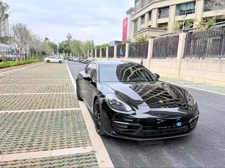 Porsche Panamera 2023 Panamera Executive Long Wheelbase 2.9T фото 2