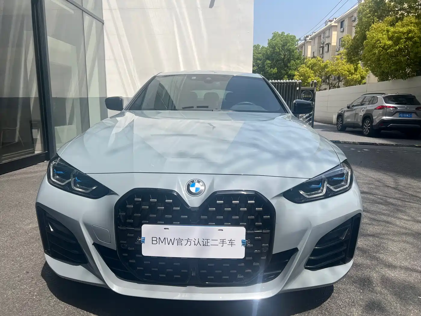 BMW 4 Series 2023 425i Gran Coupe M Sport Shadowline Package фото 2