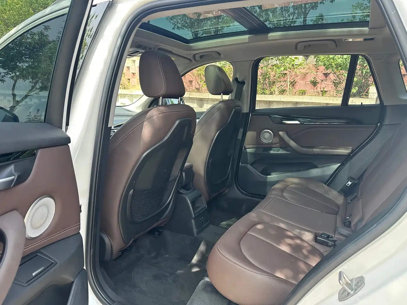 BMW X1 2022 sDrive20Li Fashion фото 5