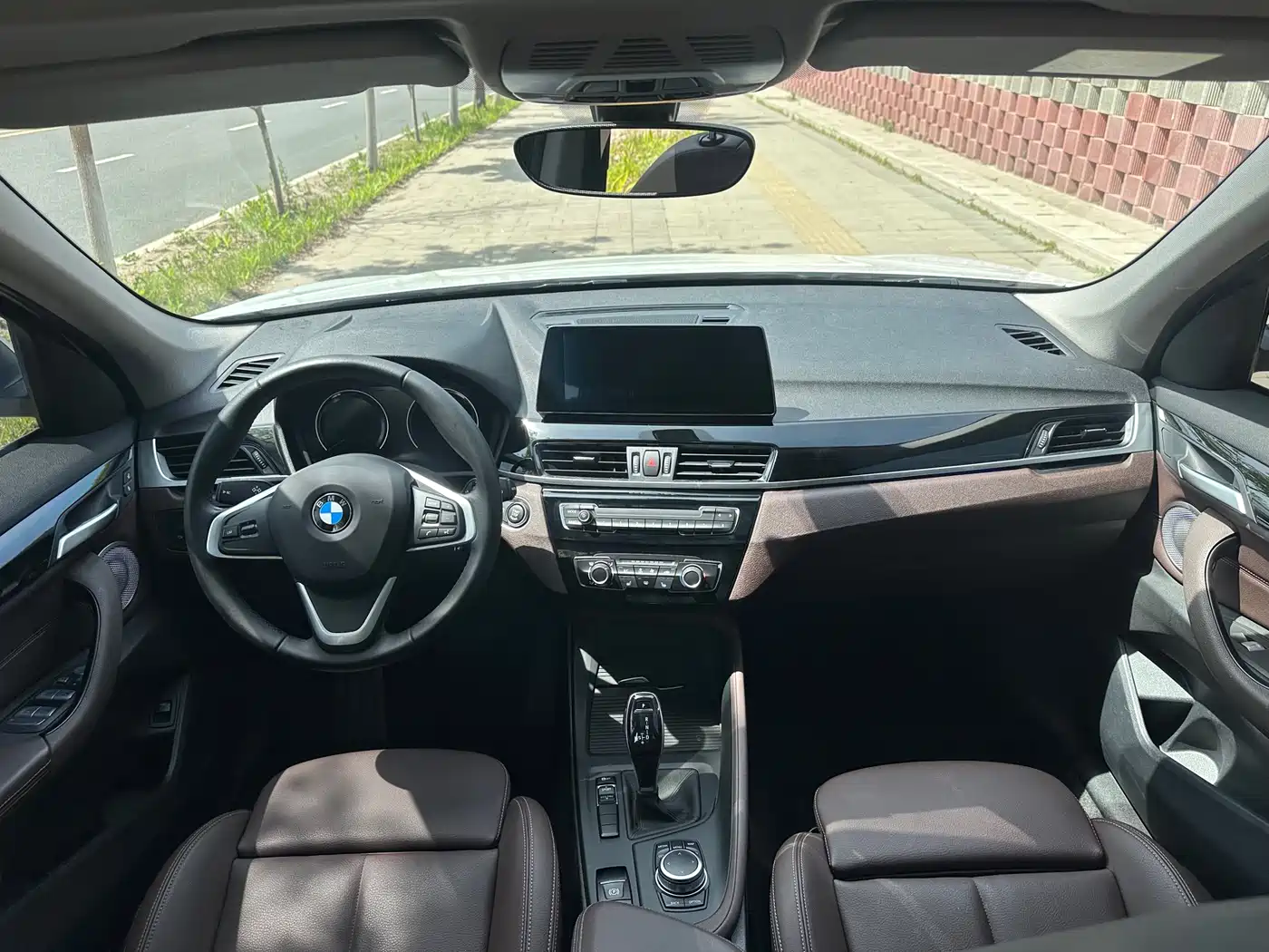 BMW X1 2022 sDrive20Li Fashion фото 6