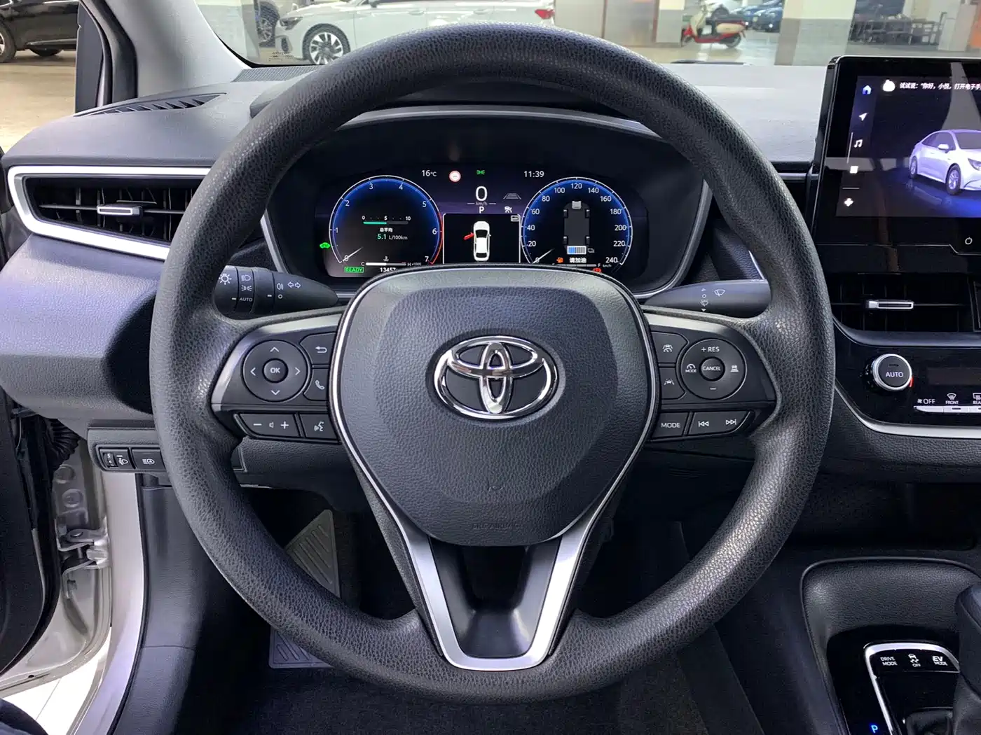 Toyota Levin 2023 Smart Hybrid 1.8L Sport Edition фото 6