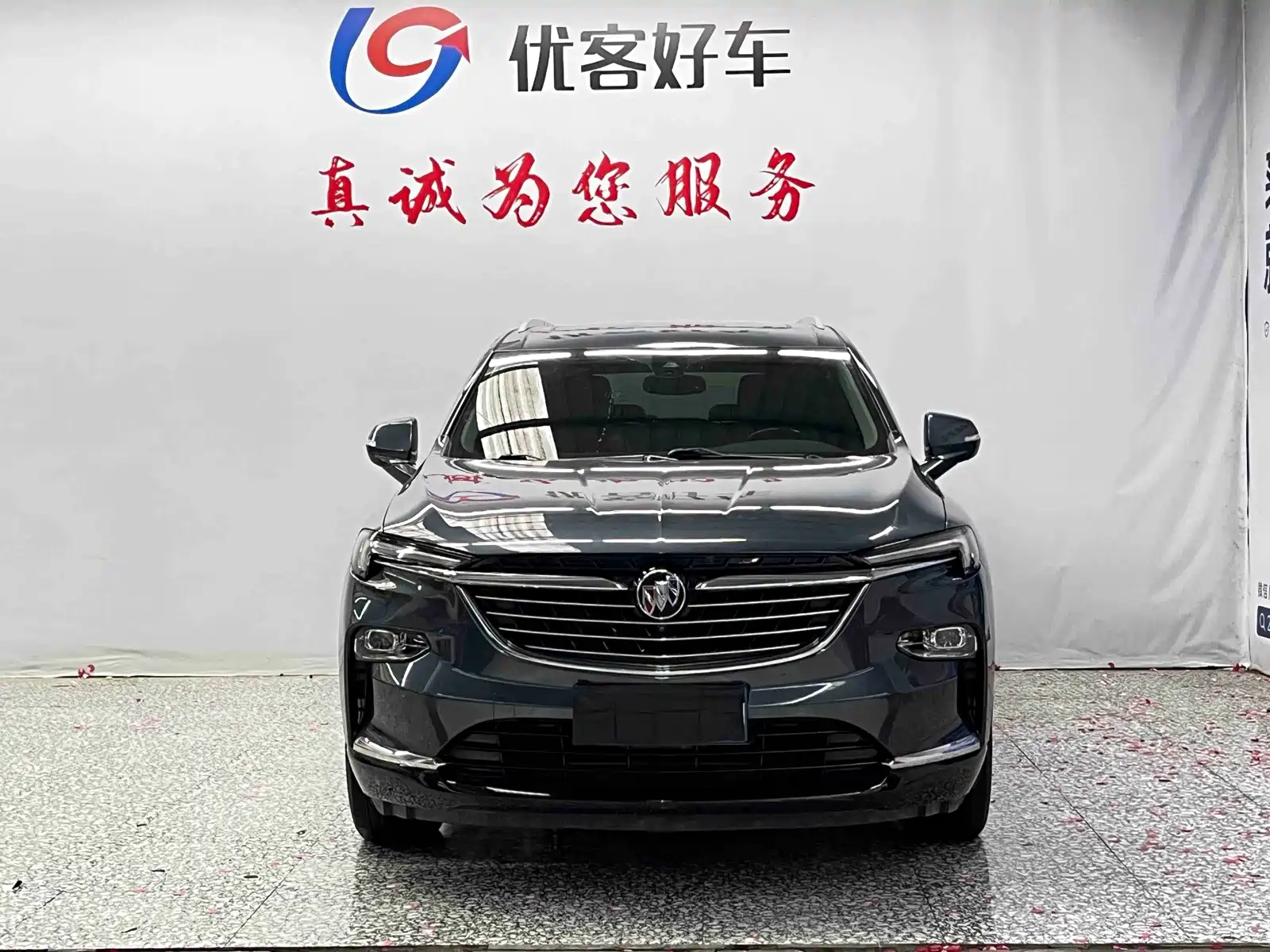Фото 2 - Buick Enclave