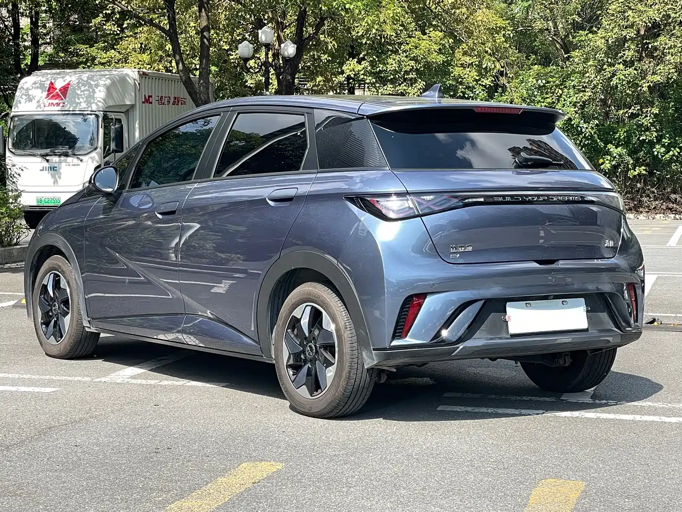 BYD Dolphin 2024 Glory Edition 420km Fashion Edition фото 4