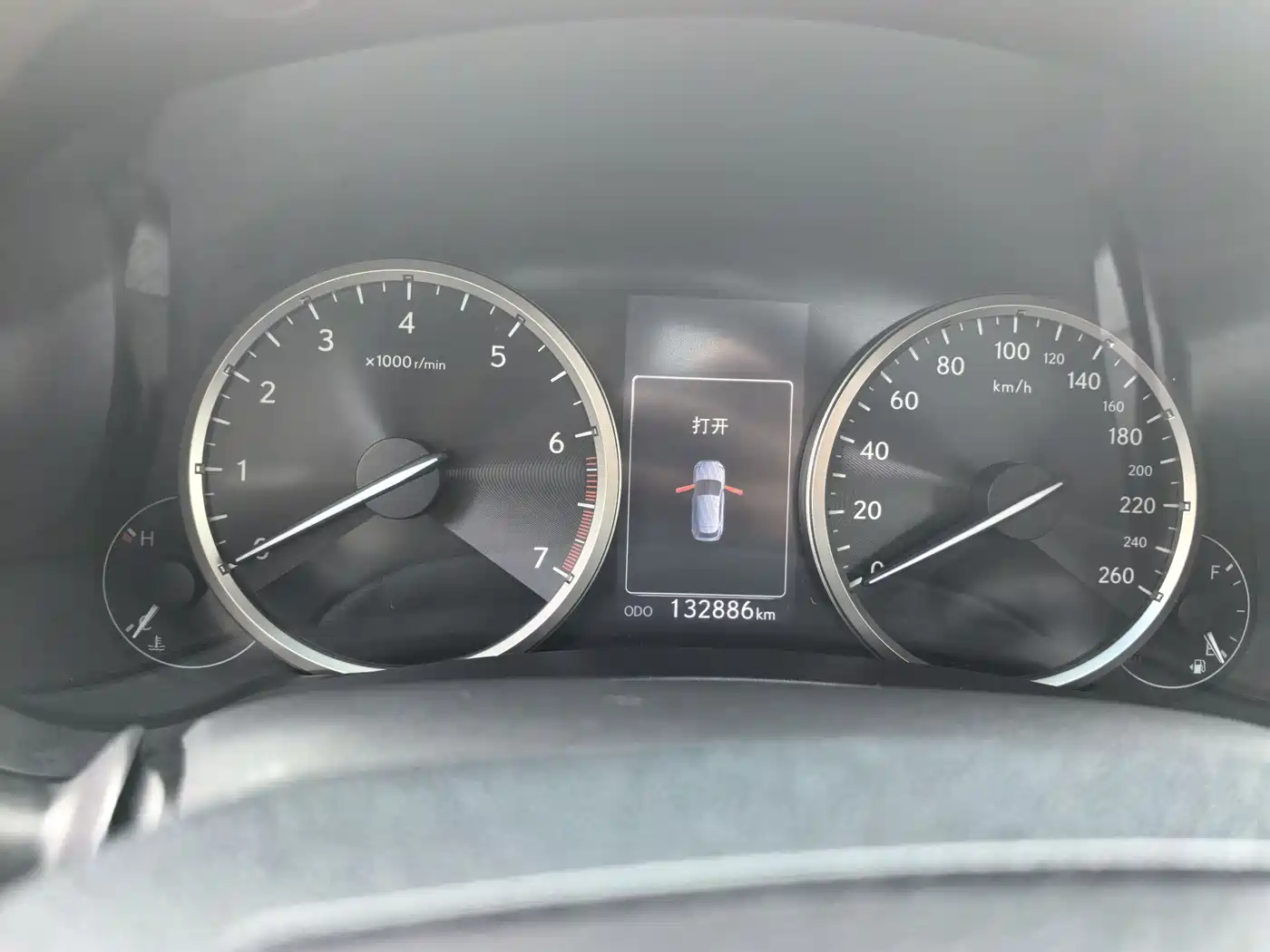 Lexus NX 2016 200 AWD F Sport фото 9