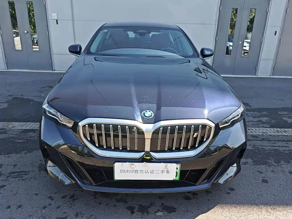 BMW i5 2026 2025 eDrive 35L M Sport Package