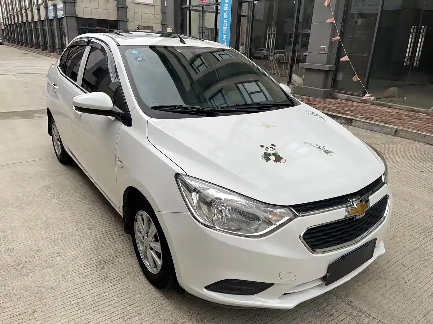 Chevrolet Sail 2015 Sail 3 1.3L Manual Ideal Edition фото 3