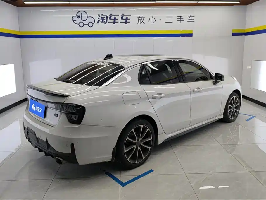 Lynk & Co 03 2019 2.0TD Auto Power Version фото 3