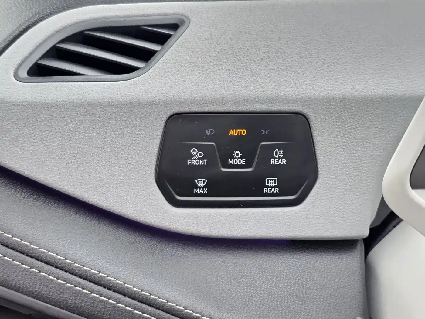 Volkswagen ID.3 2025 Smart Edition Ultimate Intelligence Oxygen Version фото 18