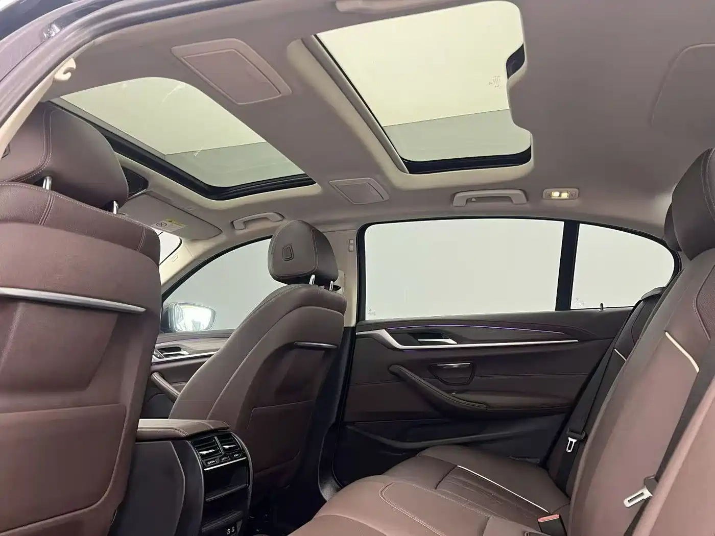 BMW 5 SERIES NEW ENERGY