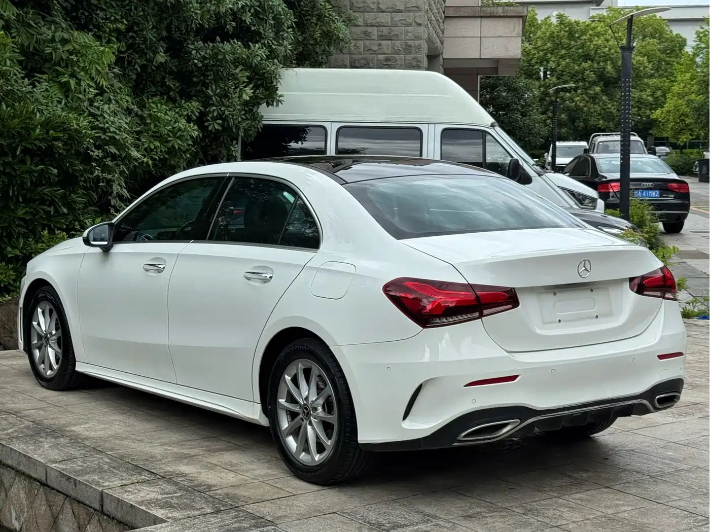 Mercedes-Benz A-Class 2022 A 200 L Sport Sedan Style фото 7