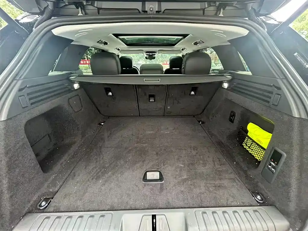 Land Rover Range Rover Sport 2025 360PS S фото 17