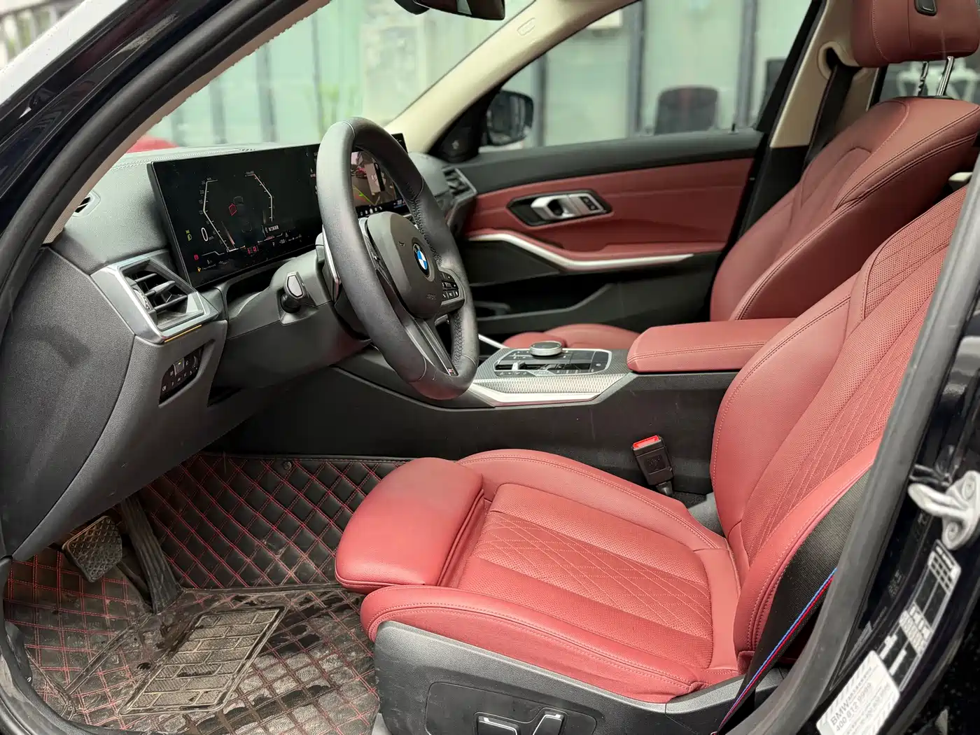 BMW 3 Series 2023 325Li M Sport Black Night Package фото 3